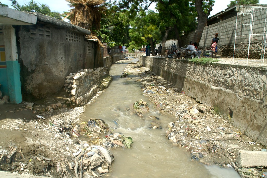 Water flows from the mountains but most are polluted from trash